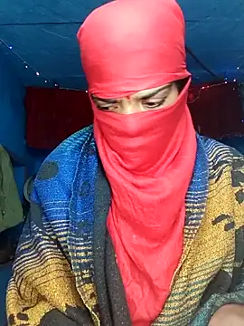 Snapshot of HOTFARSI chatting on 10-26-25, 07:53 HOTFARSI online show from 10-26-25, 07:53