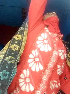 Snapshot of HOTFARSI chatting on 10-28-25, 06:32 HOTFARSI online show from 10-28-25, 06:32