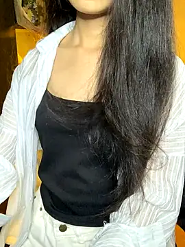 Nhinhi18 online show from 09-24-25, 03:37