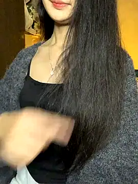 Nhinhi18 online show from 11-24-25, 02:50