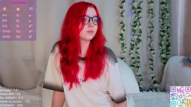 Snapshot of little_Teya chatting on 03-05-26, 08:43 little Teya online show from 03-05-26, 08:43