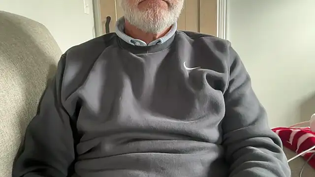 Snapshot of braselton06 chatting on 04-07-26, 01:55 braselton06 online show from 04-07-26, 01:55