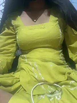 Snapshot of Mannu_rani chatting on 11-04-25, 06:45 Mannu rani online show from 11-04-25, 06:45