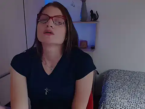 Camila-ventura online show from 11-18-25, 07:18