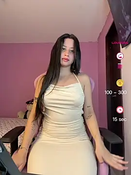 Snapshot of lucy_grey25 chatting on 06-18-26, 08:24 lucy grey25 online show from 06-18-26, 08:24