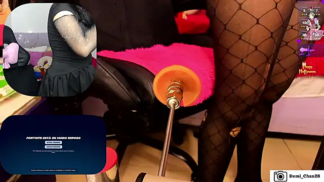 demi chan online show from 10-28-25, 07:23