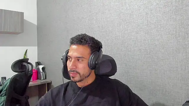 Snapshot of Drexlith chatting on 03-09-26, 08:13 Drexlith online show from 03-09-26, 08:13