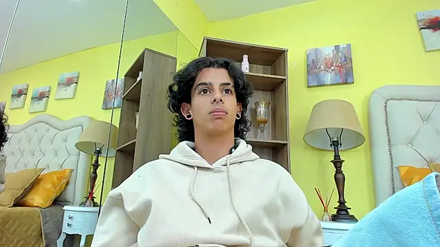 Ibratxandy online show from 10-17-25, 10:01