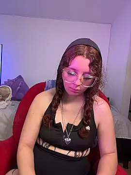 Sharon Black online show from 04-18-26, 01:42