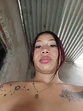 Snapshot of Rous-squir chatting on 07-19-26, 01:15 Rous-squir online show from 07-19-26, 01:15