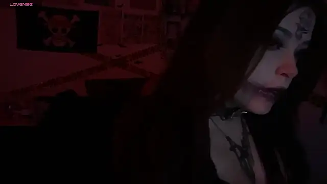 PixelKitty  online show from 10-31-25, 11:06