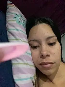 lesly cutee online show from 06-06-26, 04:28