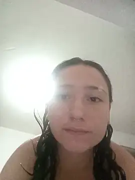 Snapshot of venuss09_s chatting on 06-27-26, 04:17 venuss09 s online show from 06-27-26, 04:17