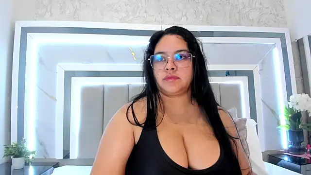 melodycharlotte online show from 10-31-25, 12:06