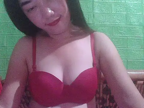 Snapshot of lucky_rona chatting on 09-21-25, 11:45 lucky rona online show from 09-21-25, 11:45