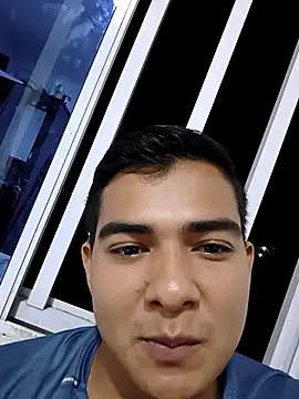Snapshot of DeivanR_6 chatting on 11-03-25, 02:35 DeivanR 6 online show from 11-03-25, 02:35