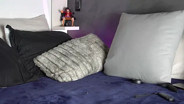 joesteel online show from 12-14-25, 04:23