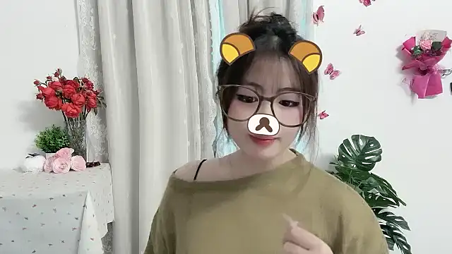 Snapshot of Amelia-babee chatting on 06-17-26, 08:50 Amelia-babee online show from 06-17-26, 08:50