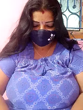 Snapshot of lathikaqueentamil chatting on 09-13-25, 06:13 lathikaqueentamil online show from 09-13-25, 06:13