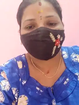 Snapshot of lathikaqueentamil chatting on 09-14-25, 08:24 lathikaqueentamil online show from 09-14-25, 08:24