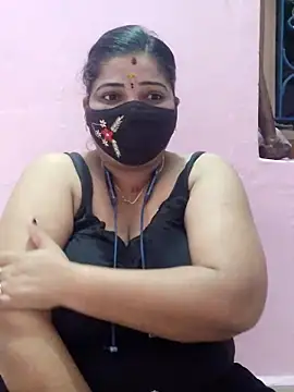 Snapshot of lathikaqueentamil chatting on 09-18-25, 05:04 lathikaqueentamil online show from 09-18-25, 05:04