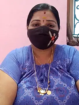 Snapshot of lathikaqueentamil chatting on 09-19-25, 06:37 lathikaqueentamil online show from 09-19-25, 06:37