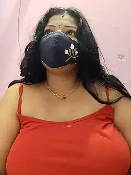 Snapshot of lathikaqueentamil chatting on 09-24-25, 01:42 lathikaqueentamil online show from 09-24-25, 01:42