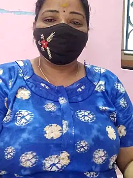 Snapshot of lathikaqueentamil chatting on 09-28-25, 04:29 lathikaqueentamil online show from 09-28-25, 04:29