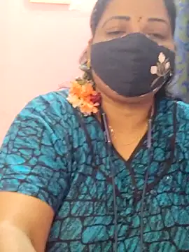 Snapshot of lathikaqueentamil chatting on 10-03-25, 05:15 lathikaqueentamil online show from 10-03-25, 05:15