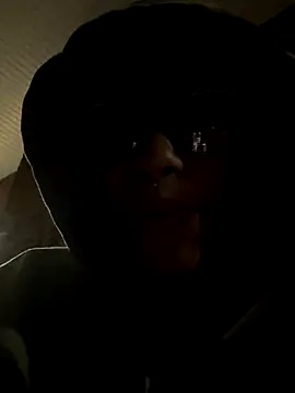 Tu GataLinda online show from 10-22-25, 01:28