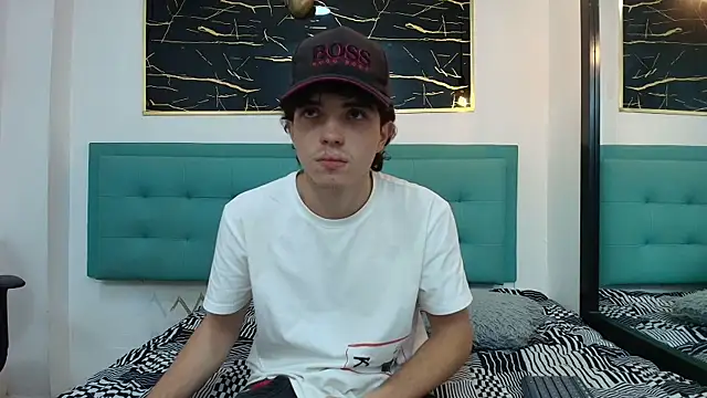 Snapshot of dia_fax18 chatting on 10-25-25, 08:36 dia fax18 online show from 10-25-25, 08:36