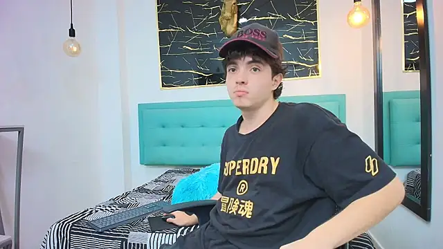 Snapshot of dia_fax18 chatting on 10-27-25, 07:40 dia fax18 online show from 10-27-25, 07:40