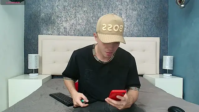 Snapshot of dia_fax18 chatting on 01-06-26, 04:38 dia fax18 online show from 01-06-26, 04:38