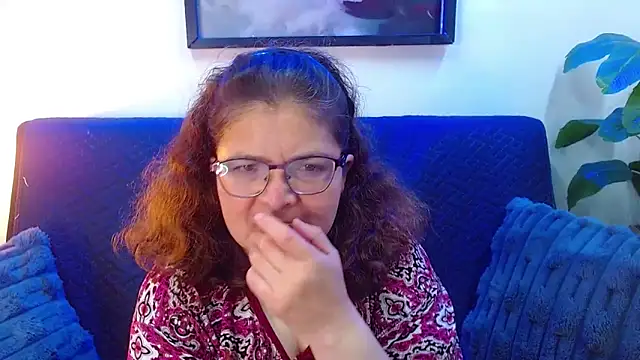 Linda banks  online show from 10-04-25, 01:36