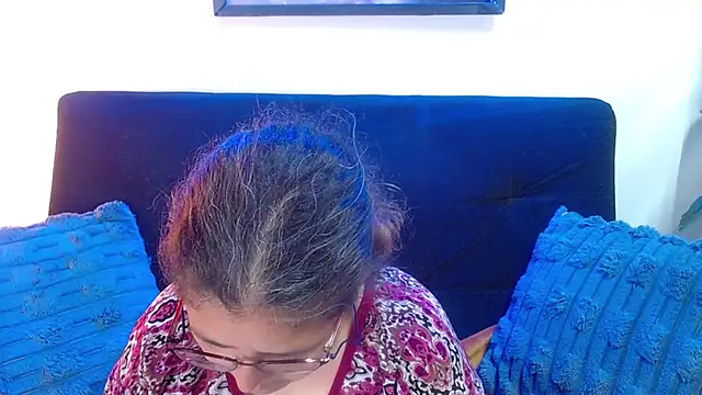 Linda banks  online show from 04-11-26, 11:36