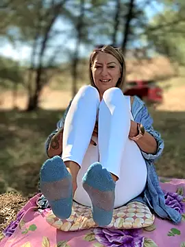 Snapshot of Milena-MilfaXXX chatting on 09-12-25, 04:34 Milena-MilfaXXX online show from 09-12-25, 04:34