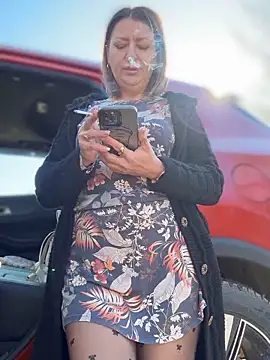 Snapshot of Milena-MilfaXXX chatting on 11-17-25, 05:57 Milena-MilfaXXX online show from 11-17-25, 05:57