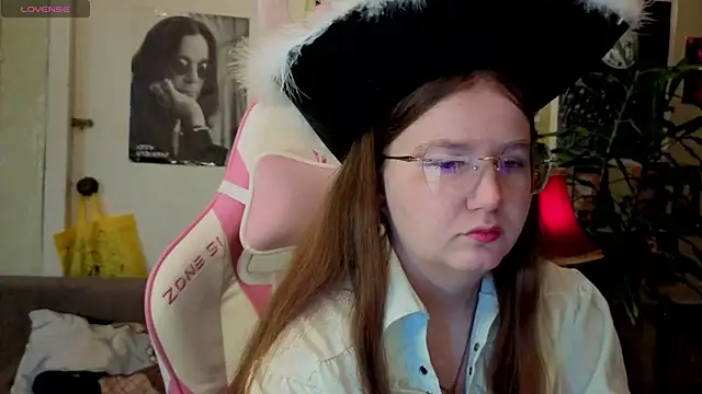 Sienna-Cow online show from 10-08-25, 11:41