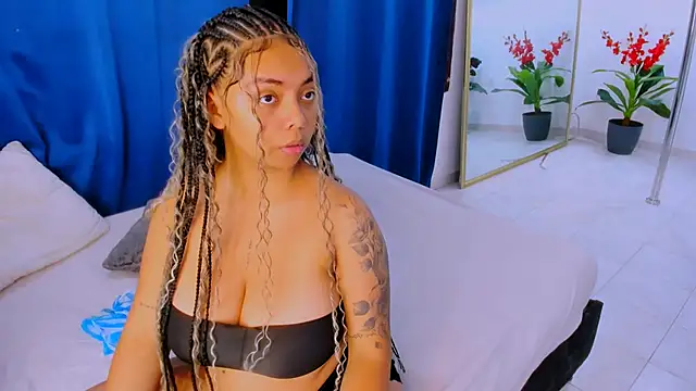 Snapshot of nahomy_ryans chatting on 10-17-25, 09:01 nahomy ryans online show from 10-17-25, 09:01