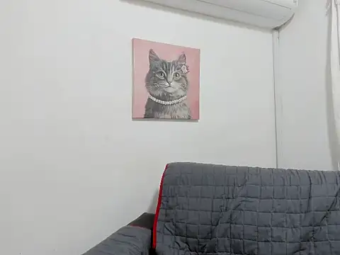 Snapshot of nahomy_ryans chatting on 11-12-25, 11:58 nahomy ryans online show from 11-12-25, 11:58