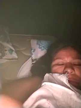 hotmom33 online show from 12-14-25, 12:32