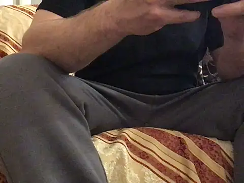 Snapshot of fiii87xx chatting on 02-17-26, 10:05 fiii87xx online show from 02-17-26, 10:05