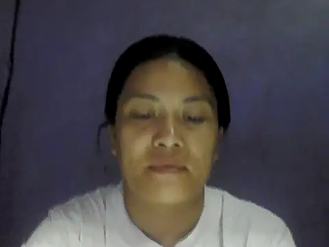 Uniquebeauty32 online show from 07-17-26, 04:12