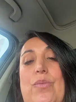 Snapshot of hotadhara01 chatting on 09-15-25, 06:52 hotadhara01 online show from 09-15-25, 06:52