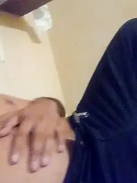 125Delfin90 online show from 10-06-25, 03:04