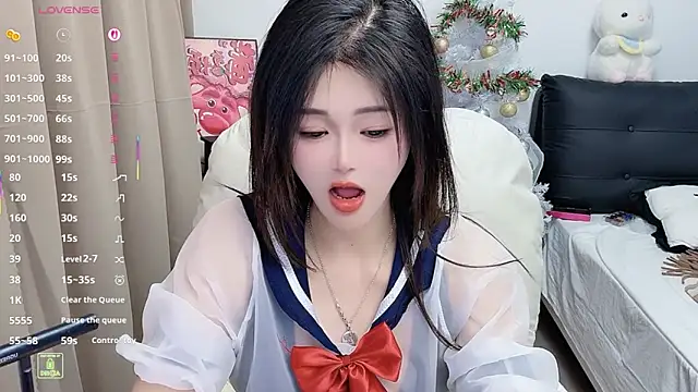 Snapshot of CeeKie chatting on 01-07-26, 01:35 CeeKie online show from 01-07-26, 01:35