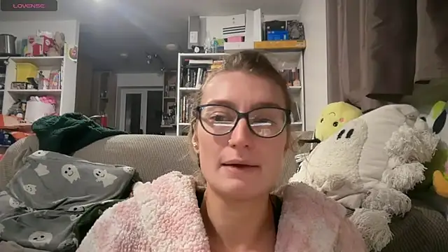 harleyblair online show from 03-10-26, 11:10