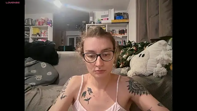 harleyblair online show from 03-26-26, 11:10