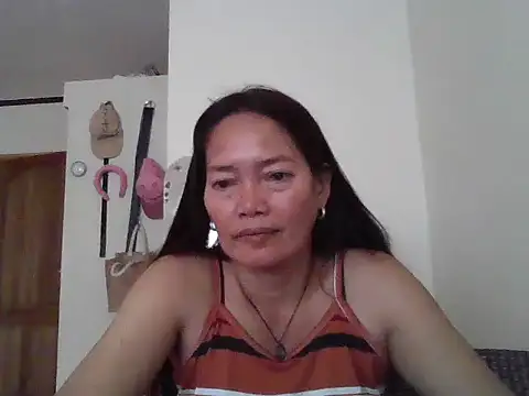 Snapshot of Asianwild_matured4uxx chatting on 11-15-25, 06:22 Asianwild matured4uxx online show from 11-15-25, 06:22