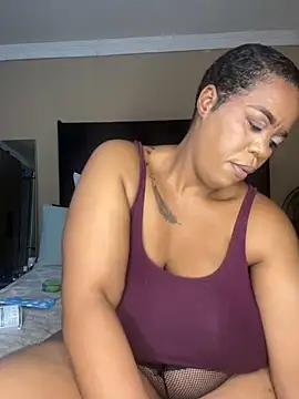 THICKBUNNYCHICKxxx online show from 09-28-25, 07:41